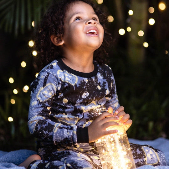 ORGANIC COTTON PAJAMAS - FIREFLY MAGIC - 1 PIEZA