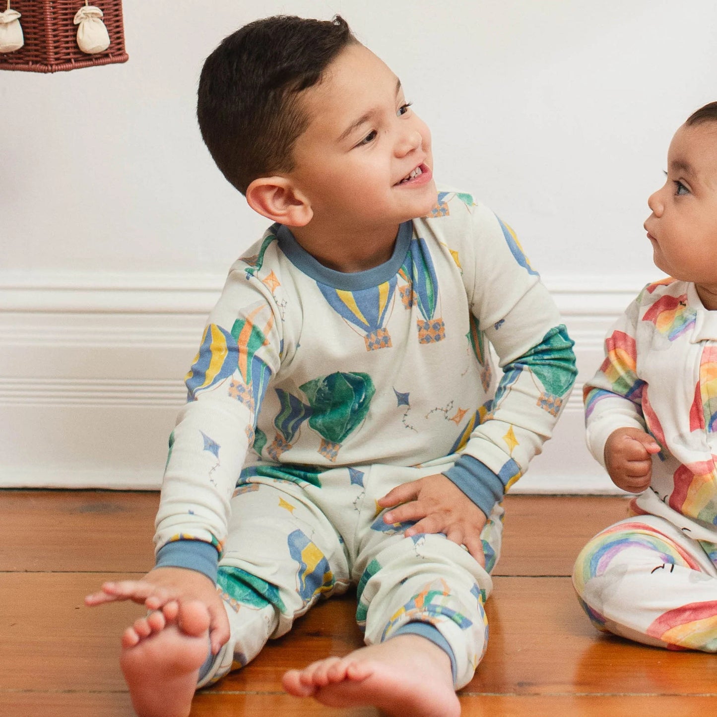 ORGANIC COTTON PAJAMAS - HOT AIR BALLOON FESTIVAL - 2 PIEZAS